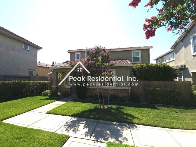 Building Photo - Very Nice 3bd/2.5ba North Natomas Home wit...