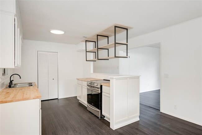 Photo - 4948 Crossover Rd