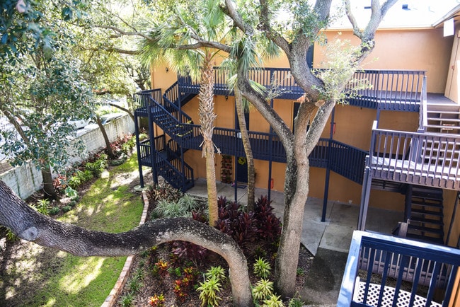 Bayshore One Apartments