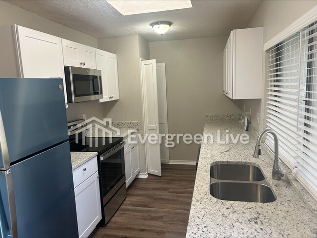 Photo - 9546 Sophora Dr