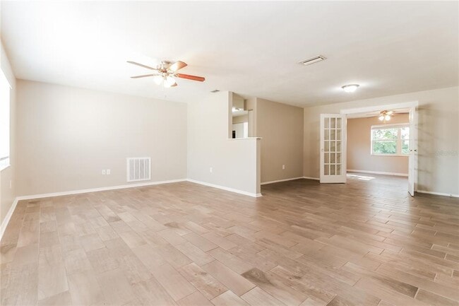 Photo - 7525 Foxbloom Dr