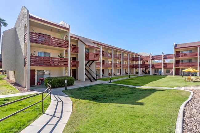 Photo - The Place at Wilmot North