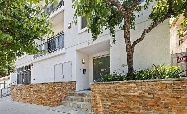 Photo - 1717 Malcolm Ave Condo Unit 302
