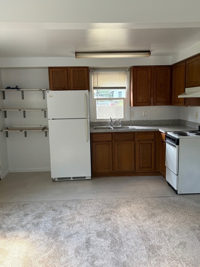 Photo - 3707 Burchfield Dr