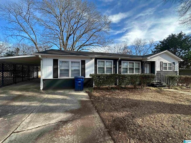 Building Photo - 1209 Columbia Ave Rental