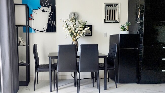 Photo - 29 Montelago Blvd Unidad 306/Luna