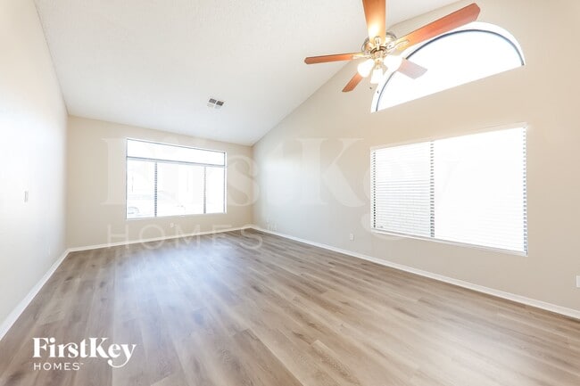 Photo - 4110 W Questa Dr