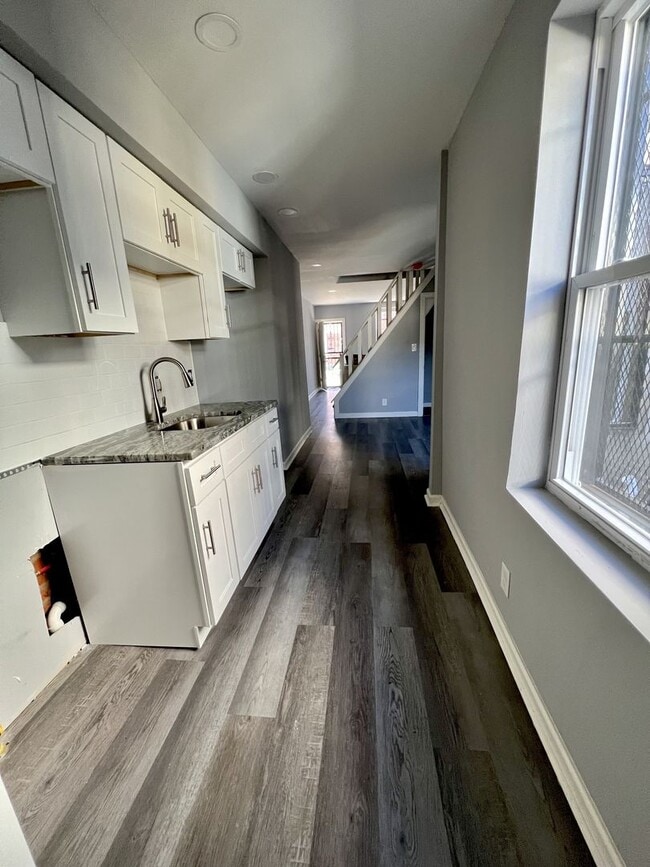 Building Photo - Anika Homes 3 Bedroom