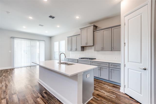 Photo - 10792 Prairie Rose Rd