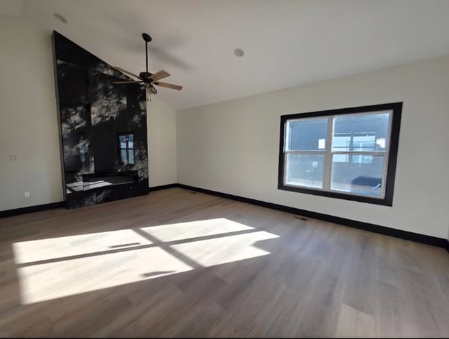 Photo - 718 Ringold St