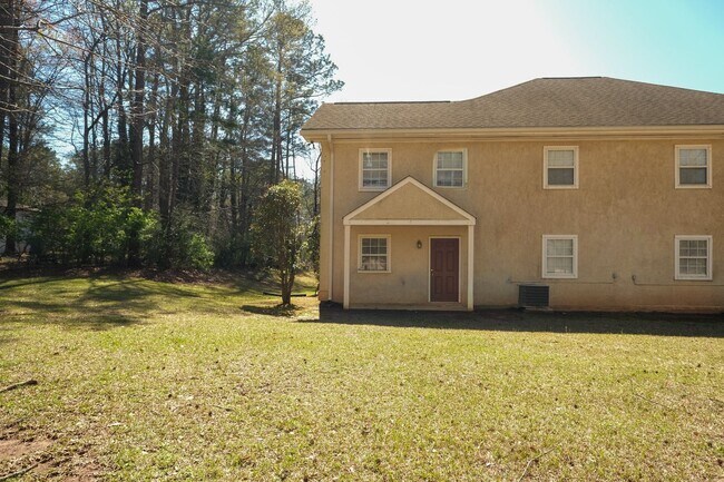 Photo - 1535 Cedar Shoals Dr Unit B