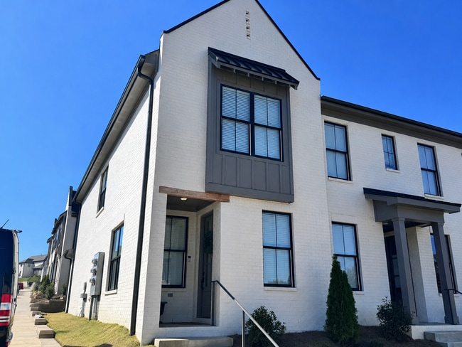 Building Photo - 3BD/3.5BA - New Construction @ The Reserve Phase II