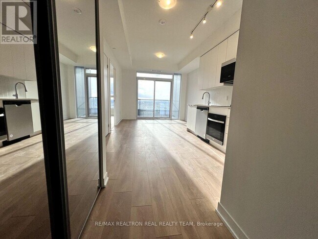 Photo - 10 Abeja St Unit 1212