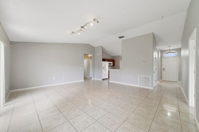 Photo - 266 Chadworth Dr