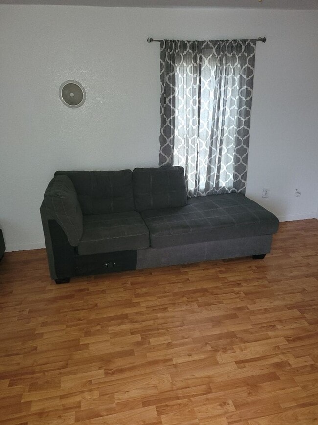 Photo - Quaint 2 bed