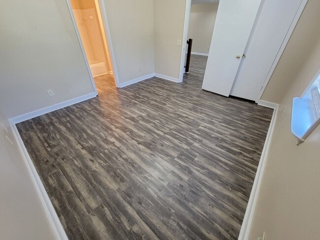 Photo - 1006 Lucy Ln Unidad A