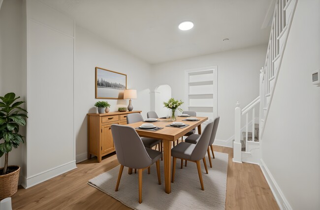 Photo - 806 N Brooklyn St