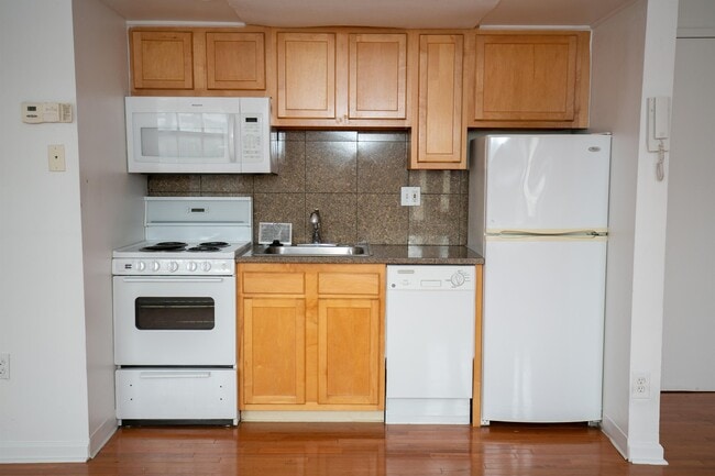Photo - 1814 Spruce St Unidad 4R