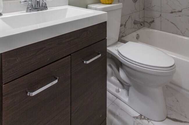 Photo - 1533-39 Parrish St Unidad 3D