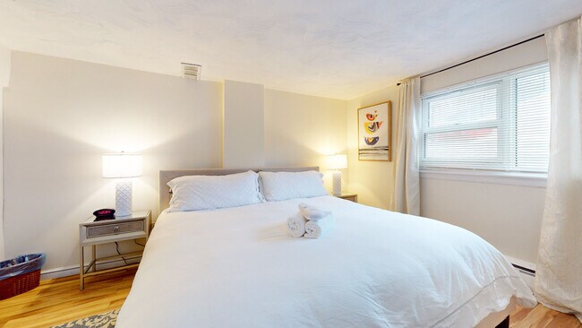 Photo - 79 Chestnut St Unidad #1B