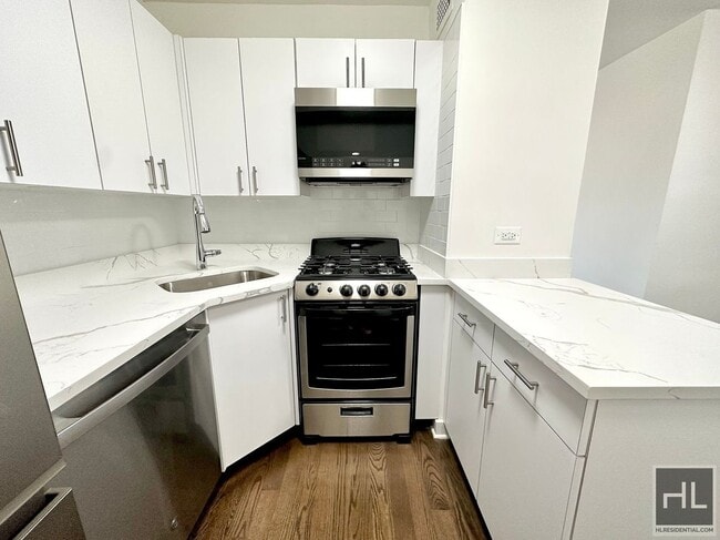 E 16 ST