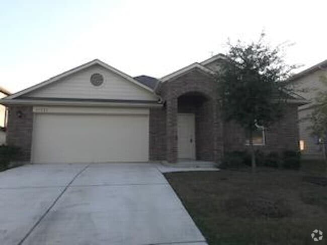 Building Photo - Great 4 Bedroom home with Open floor plan
