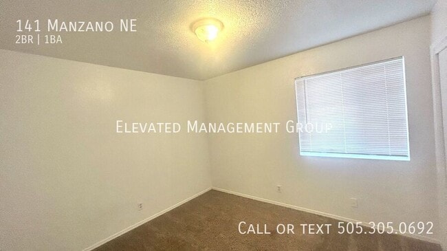 Photo - 141 Manzano St NE
