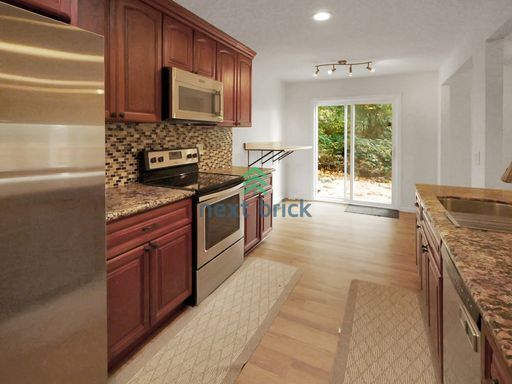 Photo - A beautiful 4 bed and 2 bathroom house for rent