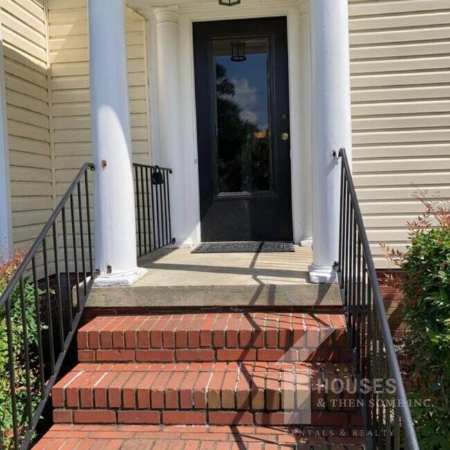 Photo - 11 Cateechee Ave