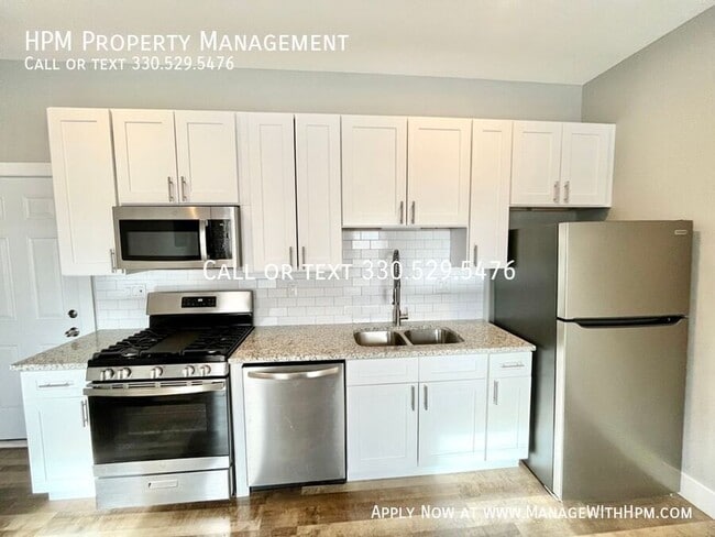 Photo - 2179 W 11th St Unit 1