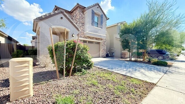 Building Photo - 9117 W Sells Dr Rental