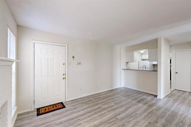 Photo - 9520 Royal Ln Unit 308