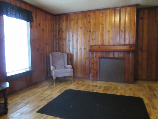 Photo - 970 Washington Ave