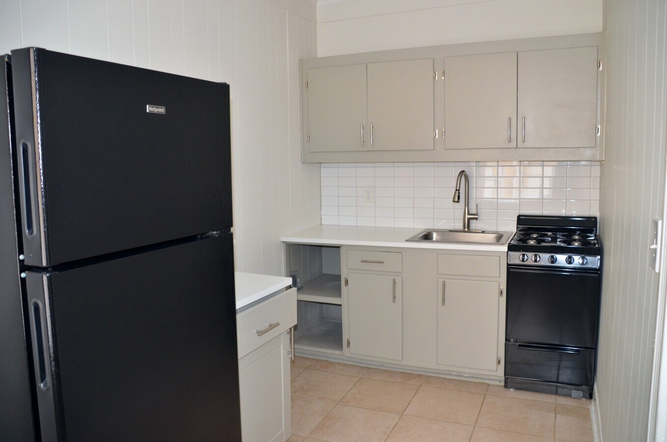 Photo - Madrid Apartments