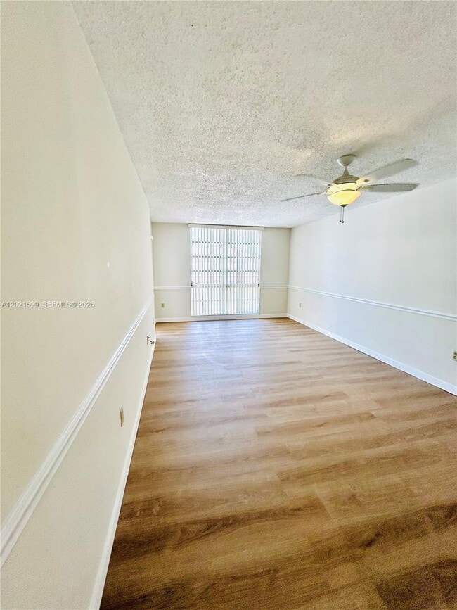 Photo - 1280 S Alhambra Cir Unidad 2217
