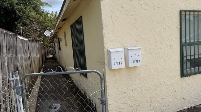 Photo - 6345 N Miami Ave Unit 1