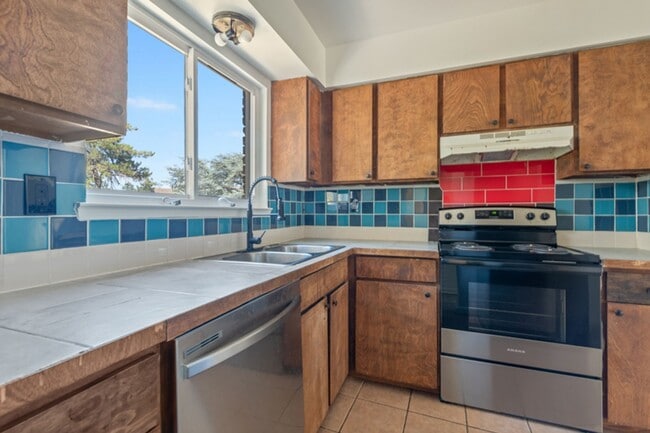 Photo - Gypsum 3261-3267 Unit 3267