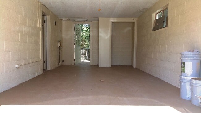 Photo - 4 Bedroom Home