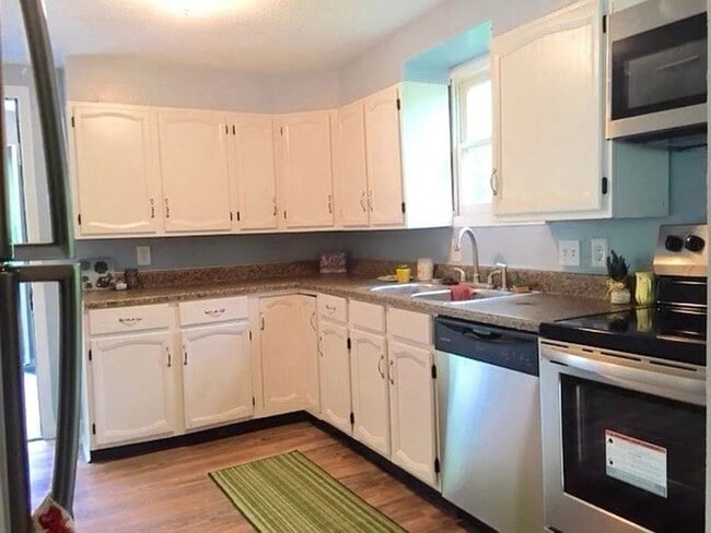 Photo - 3566 Richardson Rd