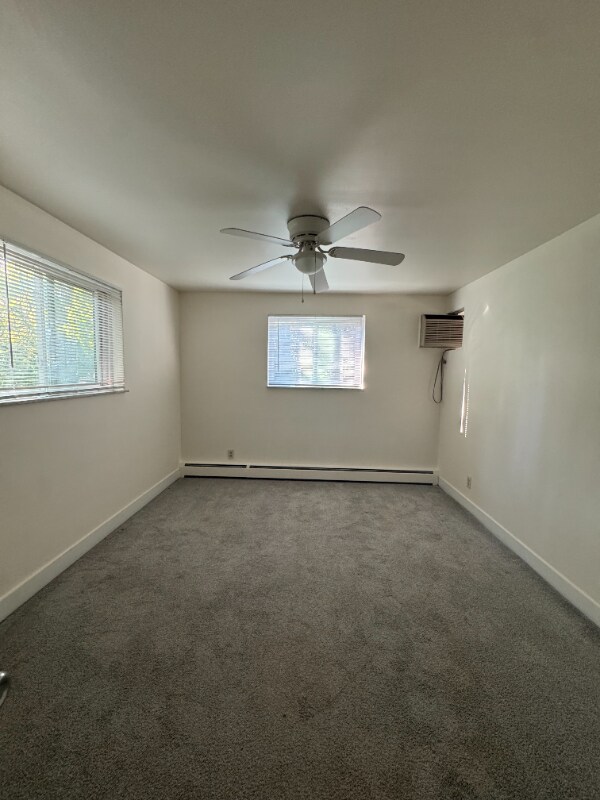 Photo - 505 Sandheger Pl Unit 4