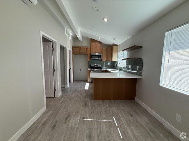 Building Photo - 11090 S Dallas Dr Rental