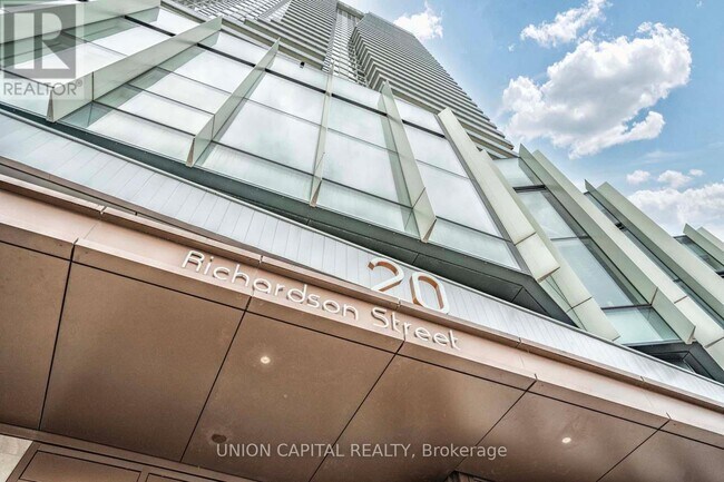 Photo - 20 Richardson St Unit 702