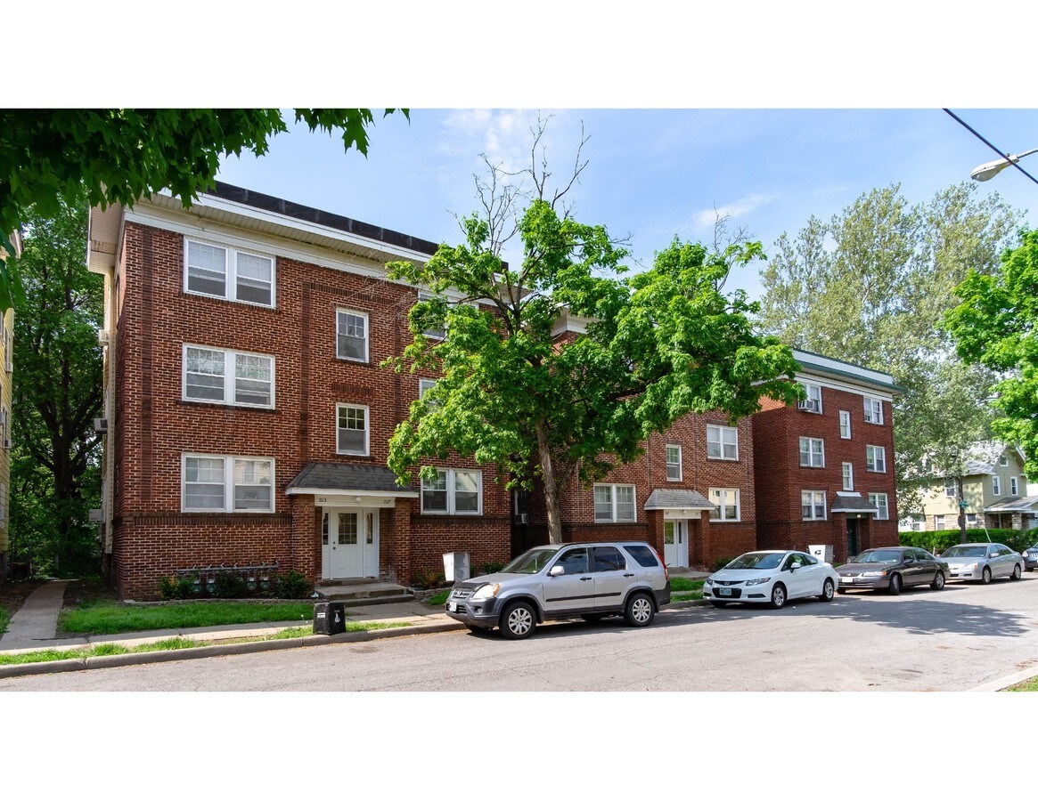 W 40th Street - W 40th Street