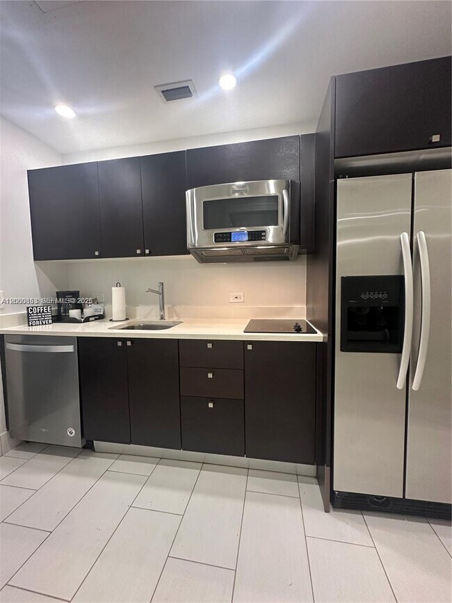Photo - 5300 NW 87th Ave Unit 1007