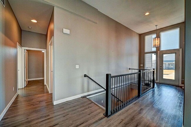 Photo - 704 American Pharaoh Dr