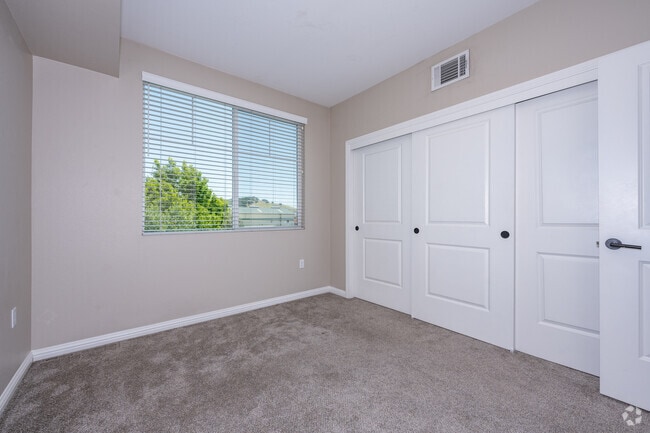 22C 2BR, 2BA - 1,118SF - Second Bedroom
