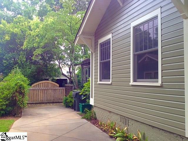 Photo - 18 Oregon St