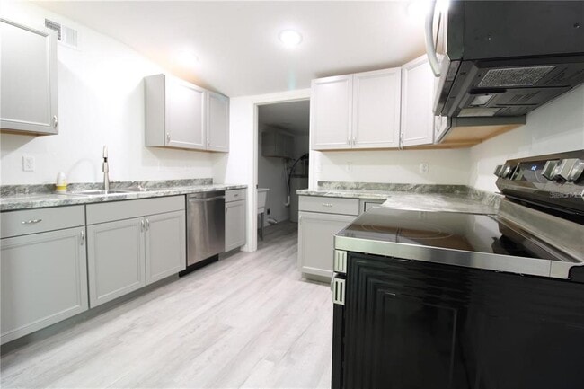 Photo - 1815 S Summerlin Ave