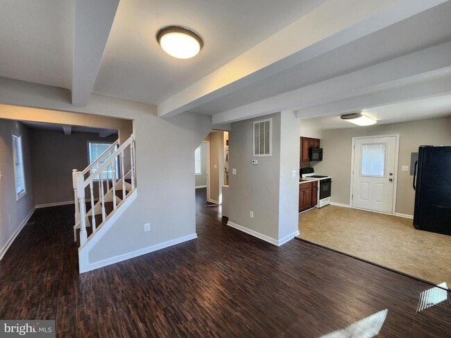 Photo - 1737 Eastern Blvd