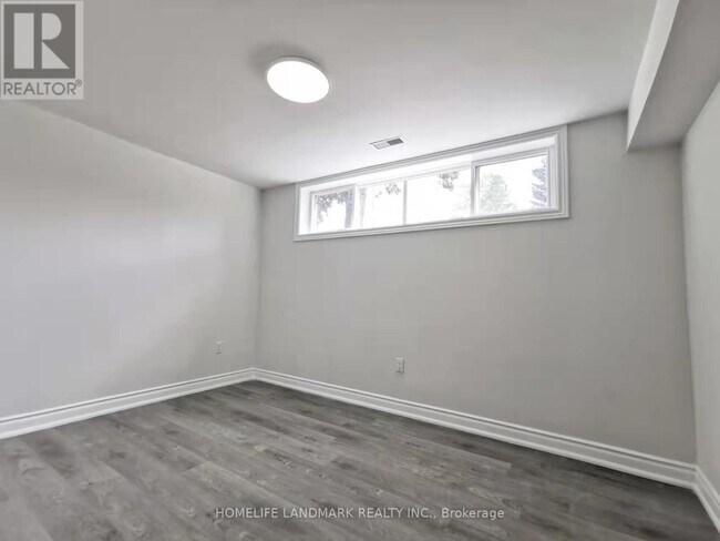 Photo - 28 Benfer Rd